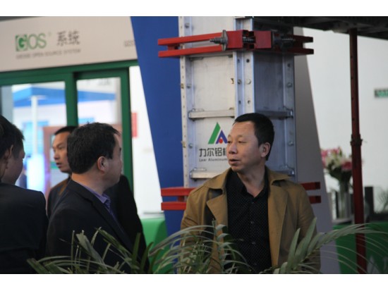 力爾鋁業亮相第十二屆中國國際門窗幕墻博覽會